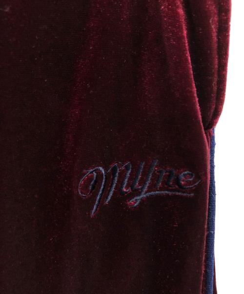 myne（マイン）MYNE (マイン) VELOUR TRACK PANTS/MYNEパンツ レッド サイズ:不明の古着・服飾アイテム