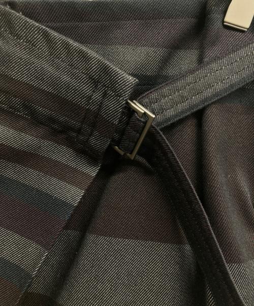 me ISSEY MIYAKE（ミーイッセイ ミヤケ）me ISSEY MIYAKE (ミーイッセイ ミヤケ) ガウチョパンツ ブラック サイズ:FREEの古着・服飾アイテム