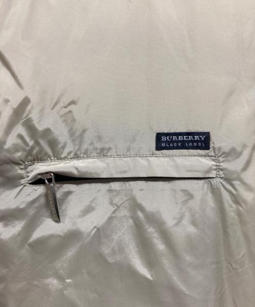 BURBERRY BLACK LABEL（バーバリーブラックレーベル）BURBERRY BLACK LABEL (バーバリーブラックレーベル) 中綿ジャケット ベージュ サイズ:Mの古着・服飾アイテム