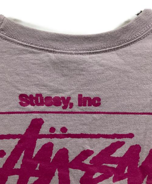 stussy（ステューシー）stussy (ステューシー) プリントTシャツ	/stussyTシャツ パープル サイズ:Mの古着・服飾アイテム