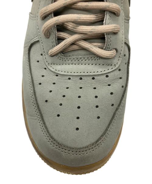NIKE（ナイキ）NIKE (ナイキ) AIR FORCE 1 '07 ローカットスニーカー カーキ サイズ:US5.5の古着・服飾アイテム