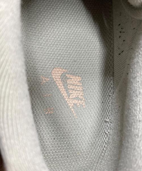 NIKE（ナイキ）NIKE (ナイキ) AIR FORCE 1 '07 ローカットスニーカー カーキ サイズ:US5.5の古着・服飾アイテム