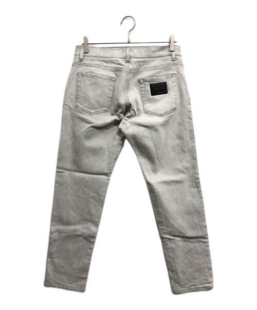 DOLCE & GABBANA（ドルチェ＆ガッバーナ）DOLCE & GABBANA (ドルチェ＆ガッバーナ) バッグプレートスキニーデニムパンツ グレー サイズ:50の古着・服飾アイテム