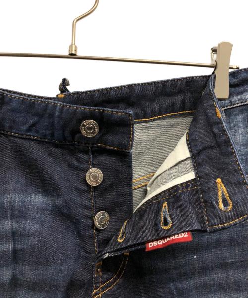 DSQUARED2（ディースクエアード）DSQUARED2 (ディースクエアード) スキニーデニムパンツ インディゴ サイズ:48の古着・服飾アイテム