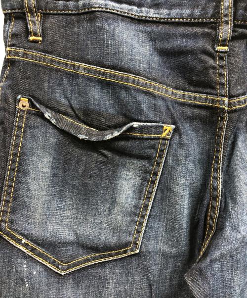 DSQUARED2（ディースクエアード）DSQUARED2 (ディースクエアード) スキニーデニムパンツ インディゴ サイズ:48の古着・服飾アイテム