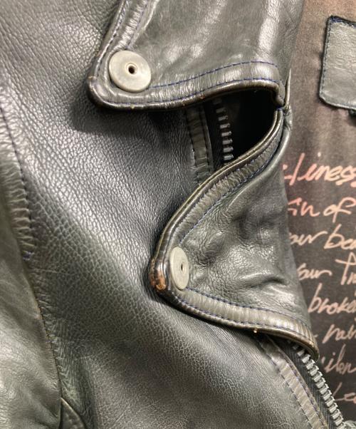 ISAMU KATAYAMA BACKLASH（イサムカタヤマ・バックラッシュ）ISAMU KATAYAMA BACKLASH (イサムカタヤマ・バックラッシュ) ダブルライダースレザージャケット ブラック サイズ:XSの古着・服飾アイテム