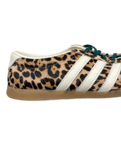 adidas（アディダス）adidas (アディダス) ガゼル ロープロ ブラウン サイズ:US8の古着・服飾アイテム