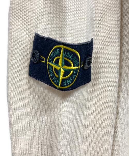 STONE ISLAND（ストーンアイランド）STONE ISLAND (ストーンアイランド) クルーネックニット アイボリー サイズ:XLの古着・服飾アイテム