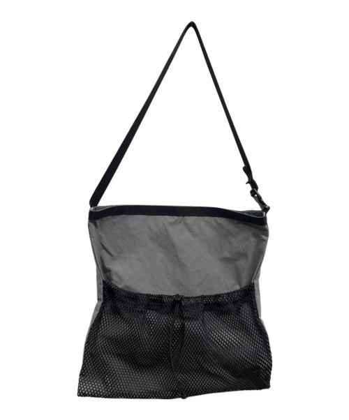 TEMBEA（テンベア）TEMBEA (テンベア) ROLL TOP サコッシュ グレーの古着・服飾アイテム