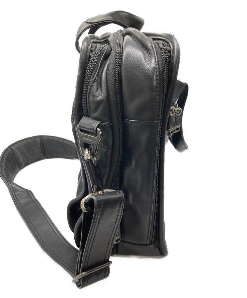 TUMI（トゥミ）TUMI (トゥミ) レザーオーガナイザー 2wayバッグ ブラックの古着・服飾アイテム