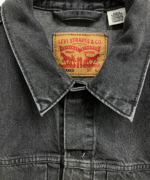 LEVI'S（リーバイス）LEVI'S (リーバイス) デニムジャケット ブラック サイズ:Lの古着・服飾アイテム