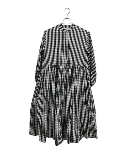 BEARDSLEY（ビアズリー）BEARDSLEY (ビアズリー) 先染めギャザーワンピース ホワイト×ブラックの古着・服飾アイテム