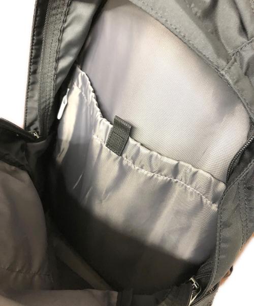 Columbia（コロンビア）Columbia (コロンビア) Disney (ディズニー) コラボバックパック ブラックの古着・服飾アイテム