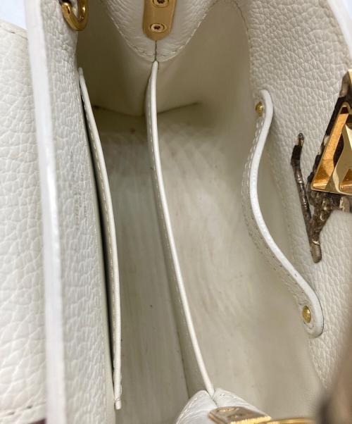 LOUIS VUITTON（ルイ ヴィトン）LOUIS VUITTON (ルイ ヴィトン) エキゾチック カプシーヌMINI アイボリーの古着・服飾アイテム