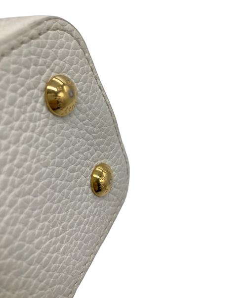 LOUIS VUITTON（ルイ ヴィトン）LOUIS VUITTON (ルイ ヴィトン) エキゾチック カプシーヌMINI アイボリーの古着・服飾アイテム