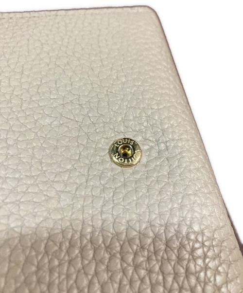 LOUIS VUITTON（ルイ ヴィトン）LOUIS VUITTON (ルイ ヴィトン) ポルトフォイユ・カプシーヌ コンパクト ベージュの古着・服飾アイテム