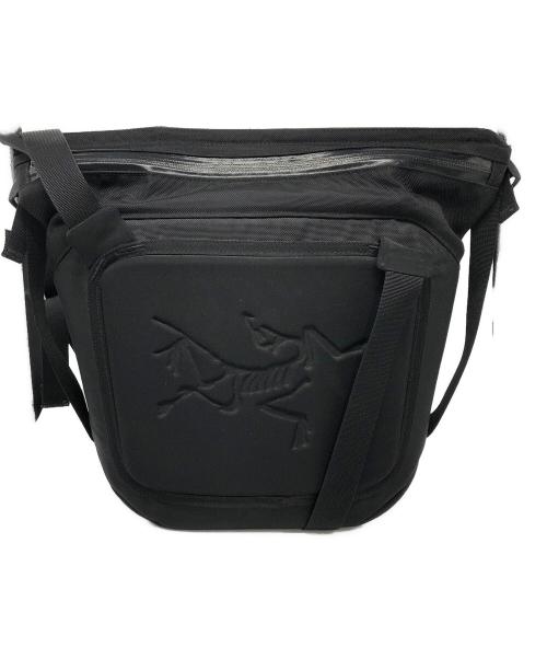 ARC'TERYX（アークテリクス）ARC'TERYX (アークテリクス) アロー8ショルダーバッグ ブラックの古着・服飾アイテム