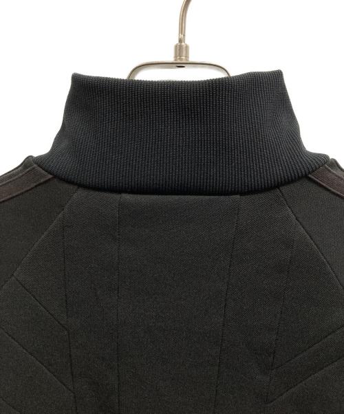 FRED PERRY（フレッドペリー）FRED PERRY (フレッドペリー) トラックジャケット/FRED PERRYジャケット ブラック サイズ:Mの古着・服飾アイテム
