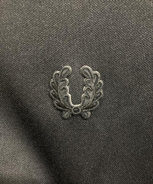 FRED PERRY（フレッドペリー）FRED PERRY (フレッドペリー) トラックジャケット/FRED PERRYジャケット ブラック サイズ:Mの古着・服飾アイテム