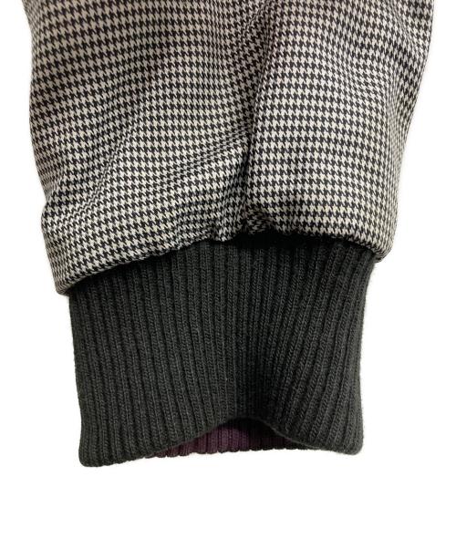FRED PERRY（フレッドペリー）FRED PERRY (フレッドペリー) リバーシブル キルトジャケット/FRED PERRYジャケット グレー×パープル サイズ:Lの古着・服飾アイテム