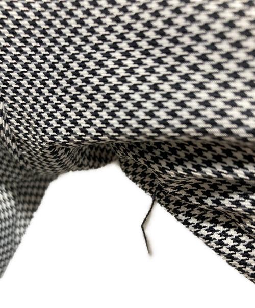 FRED PERRY（フレッドペリー）FRED PERRY (フレッドペリー) リバーシブル キルトジャケット/FRED PERRYジャケット グレー×パープル サイズ:Lの古着・服飾アイテム