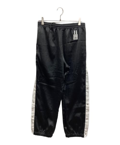 adidas（アディダス）adidas (アディダス) アディブレイク トラックパンツ ブラック サイズ:Mの古着・服飾アイテム