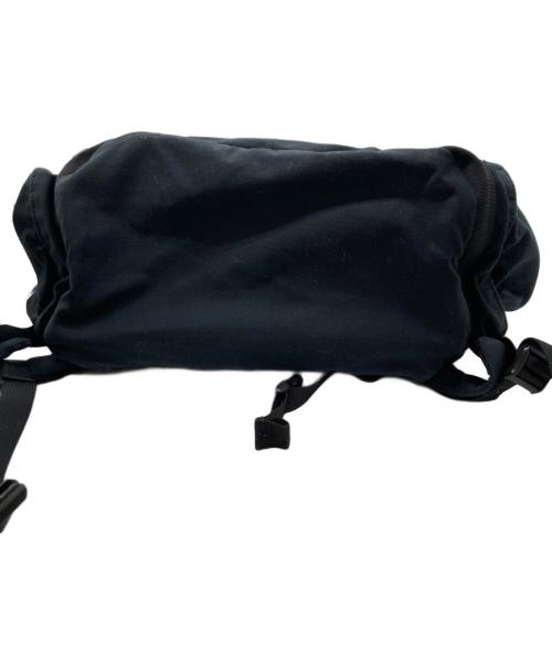 SUPREME（シュプリーム）Supreme (シュプリーム) field back pack ブラックの古着・服飾アイテム