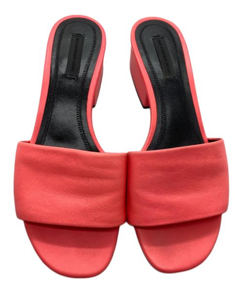 ALEXANDER WANG（アレキサンダー・ワン）ALEXANDER WANG (アレキサンダー・ワン) Lou Metallic Slide Sandal ピンク サイズ:37の古着・服飾アイテム