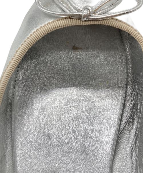 PRADA（プラダ）PRADA (プラダ) フラットパンプス シルバー サイズ:US6.5の古着・服飾アイテム