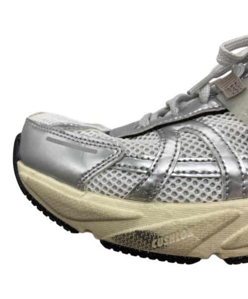 NIKE（ナイキ）NIKE (ナイキ) V2K RUN ホワイト サイズ:US10.5の古着・服飾アイテム