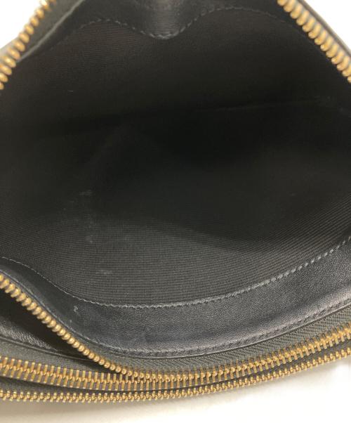 CELINE（セリーヌ）CELINE (セリーヌ) トリオラージ ショルダーバッグ ブラックの古着・服飾アイテム
