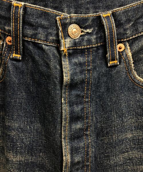 LEVI'S（リーバイス）LEVI'S (リーバイス) 00’s 501 デニムパンツ インディゴ サイズ:ｗ31の古着・服飾アイテム