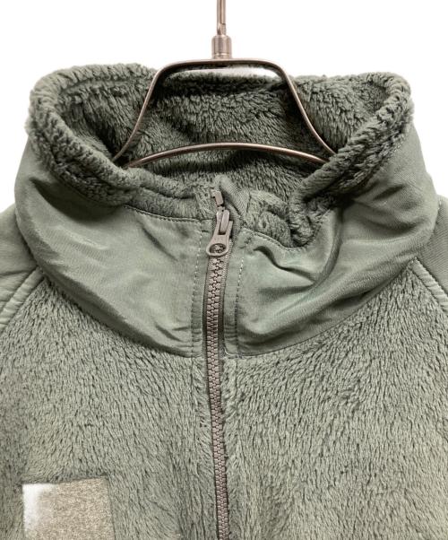 US ARMY（ユーエスアーミー）US ARMY (ユーエスアーミー) COLD WEATHER FLEECE JACKET/US ARMY カーキ サイズ:Mの古着・服飾アイテム