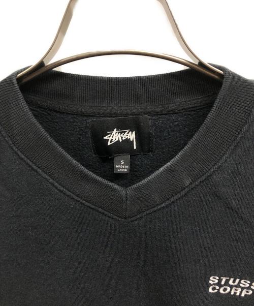 stussy（ステューシー）stussy (ステューシー) vネックスウェット/stussyスウェット ブラック サイズ:Ｓの古着・服飾アイテム