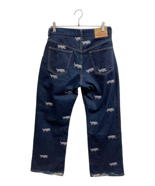 X-LARGE（エクストララージ）X-LARGE (エクストララージ) ALLOVER LOGO DENIM PANTS インディゴ サイズ:32の古着・服飾アイテム