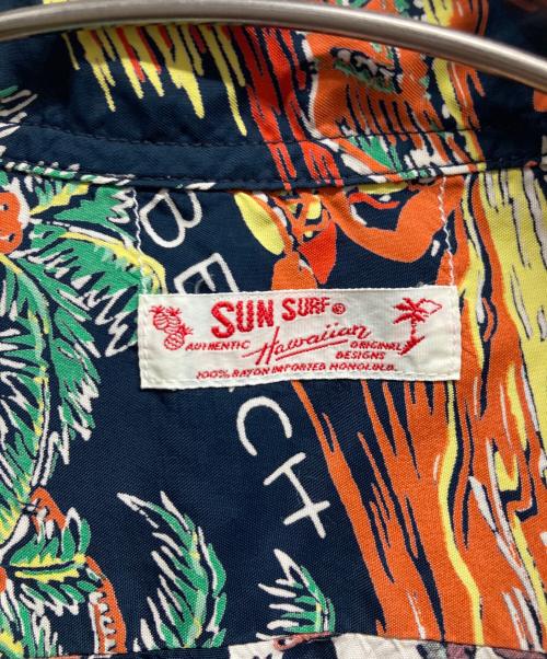 Sun Surf（サンサーフ）Sun Surf (サンサーフ) アロハシャツ ブラック サイズ:XSの古着・服飾アイテム