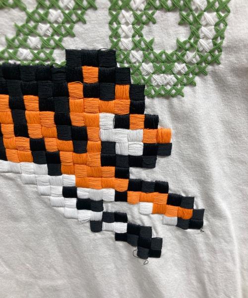 KENZO（ケンゾー）KENZO (ケンゾー) Pixels Embroidery T-shirt ホワイト サイズ:Mの古着・服飾アイテム