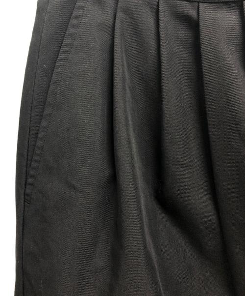 MANOF（マノフ）MANOF (マノフ) LAYER TUCK SKIRT ブラック サイズ:Mの古着・服飾アイテム