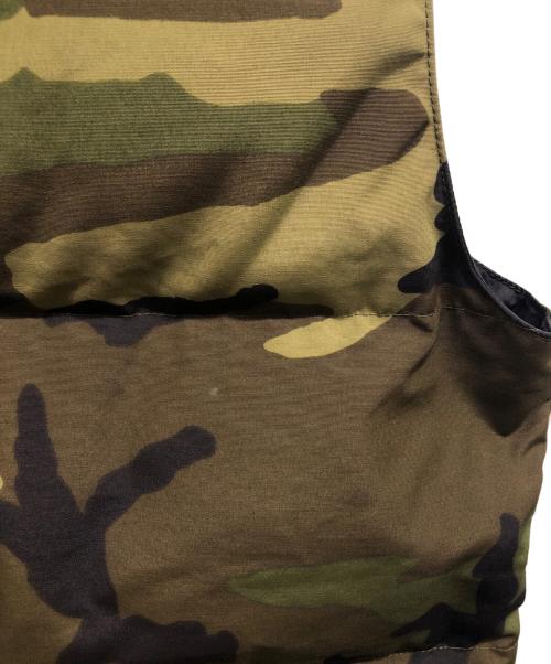 CANADA GOOSE（カナダグース）CANADA GOOSE (カナダグース) GARSON VEST　ガーソンベスト　カモ柄ダウンベスト カーキ サイズ:Mの古着・服飾アイテム