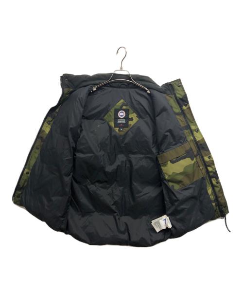 CANADA GOOSE（カナダグース）CANADA GOOSE (カナダグース) GARSON VEST　ガーソンベスト　カモ柄ダウンベスト カーキ サイズ:Mの古着・服飾アイテム