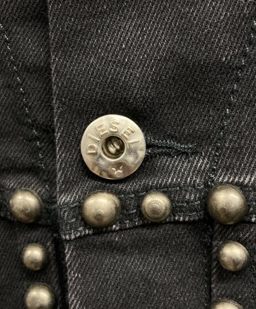 DIESEL（ディーゼル）DIESEL (ディーゼル) スタッズデニムジャケット ブラック サイズ:Lの古着・服飾アイテム