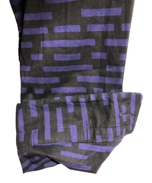 ISSEY MIYAKE MEN（イッセイミヤケメン）ISSEY MIYAKE MEN (イッセイミヤケメン) 総柄シャツ ブラック×パープル サイズ:3の古着・服飾アイテム