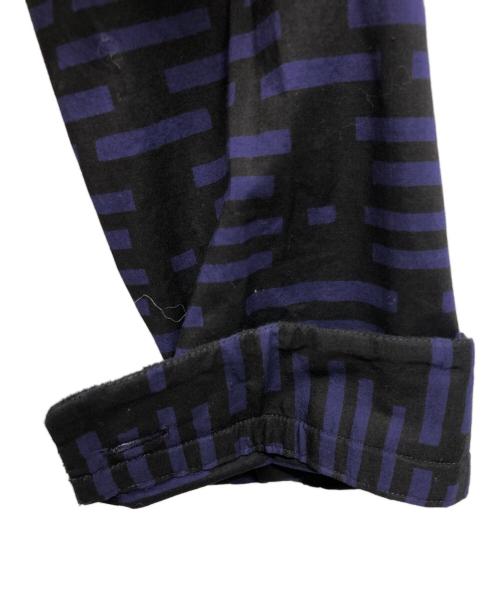 ISSEY MIYAKE MEN（イッセイミヤケメン）ISSEY MIYAKE MEN (イッセイミヤケメン) 総柄シャツ ブラック×パープル サイズ:3の古着・服飾アイテム