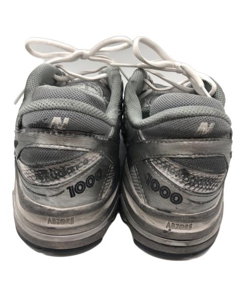 NEW BALANCE（ニューバランス）NEW BALANCE (ニューバランス) ATMOS (アトモス) 別注 M1000G ローカットスニーカー シルバー サイズ:28の古着・服飾アイテム