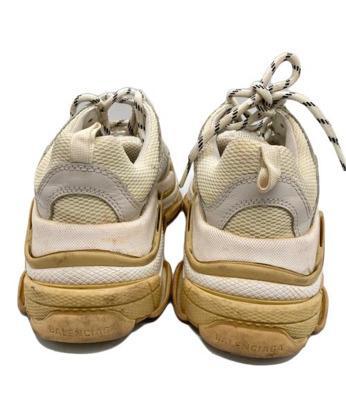 BALENCIAGA（バレンシアガ）BALENCIAGA (バレンシアガ) TRIPLE S ローカットスニーカー アイボリー サイズ:25の古着・服飾アイテム