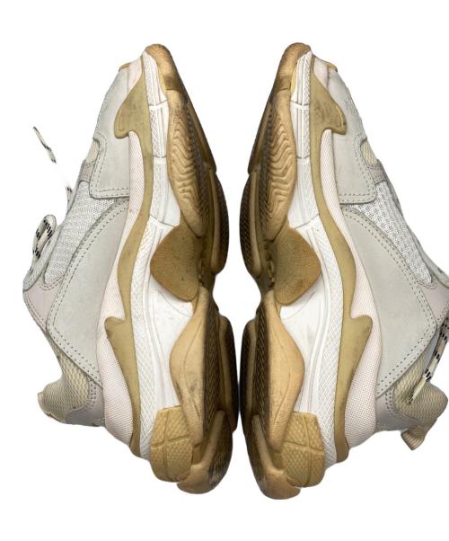 BALENCIAGA（バレンシアガ）BALENCIAGA (バレンシアガ) TRIPLE S ローカットスニーカー アイボリー サイズ:25の古着・服飾アイテム