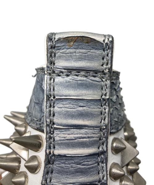 Christian Louboutin（クリスチャン・ルブタン）Christian Louboutin (クリスチャン・ルブタン) スタッズハイカットスニーカー グレー サイズ:43の古着・服飾アイテム