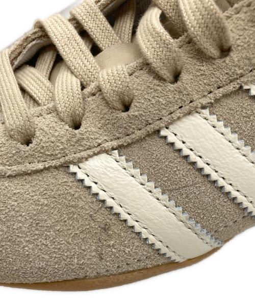 adidas（アディダス）adidas (アディダス) TOKYO W ローカットスニーカー ベージュ サイズ:23.5の古着・服飾アイテム