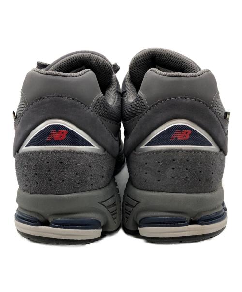 NEW BALANCE（ニューバランス）NEW BALANCE (ニューバランス) 2002R GORE-TEX “Magnet/Navy” グレー サイズ:US11の古着・服飾アイテム