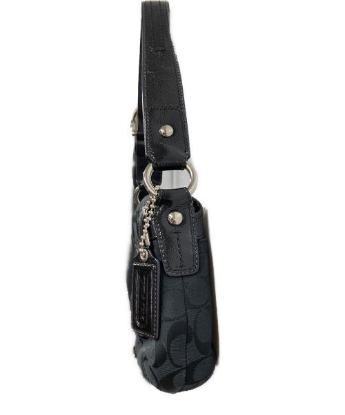 COACH（コーチ）COACH (コーチ) ワンハンドバッグ ブラックの古着・服飾アイテム